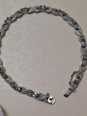 Blue topaz and sterling silver 7.5" bracelet stamped 925